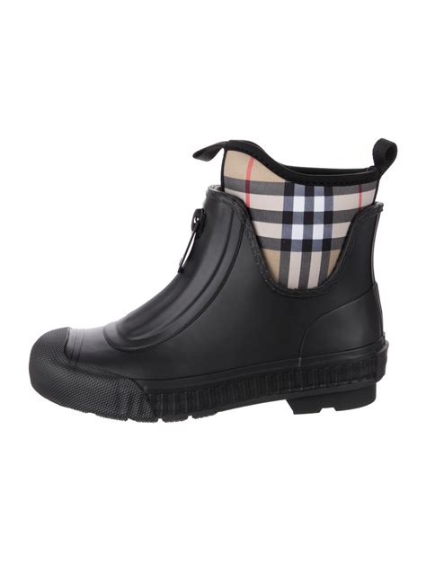 burberry rain boots flinton|Burberry Women's Flinton Rain Boots Shoes .